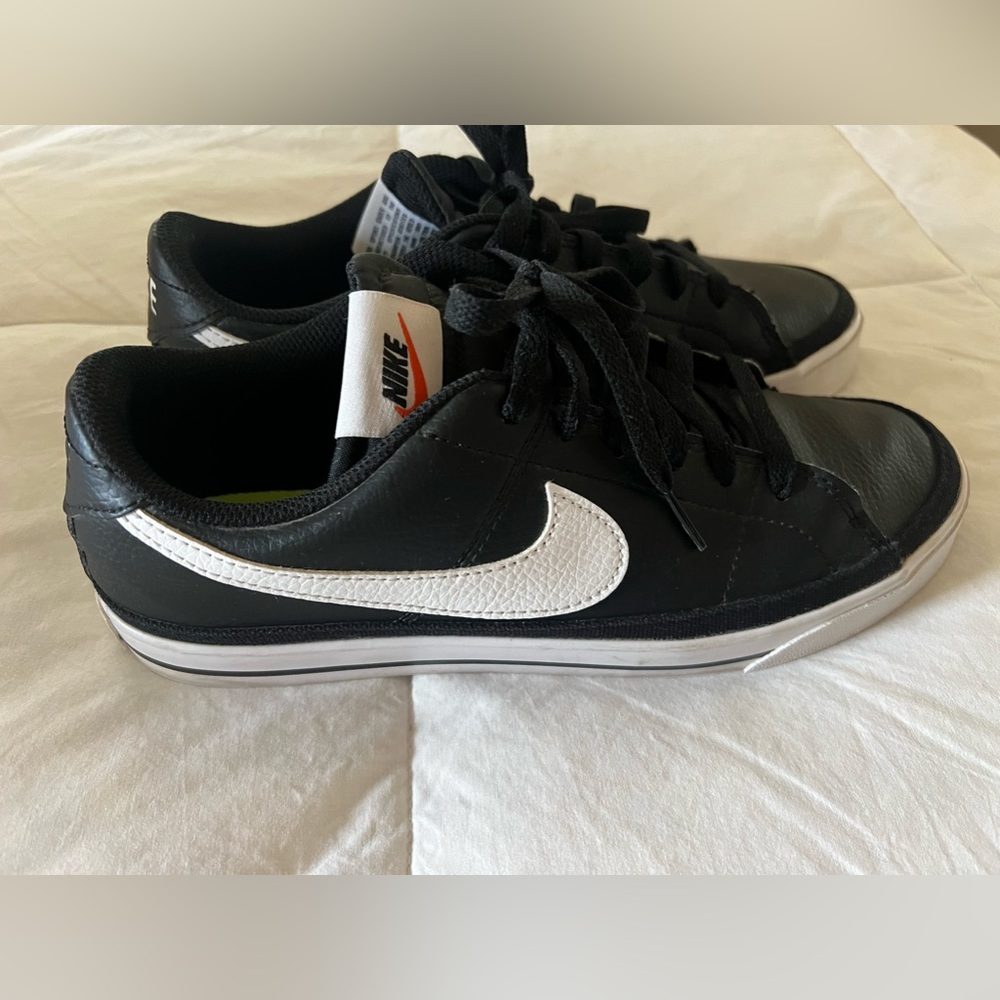 Women’s Black Court Legacy
